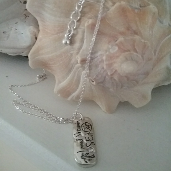 🔥SALE🔥LAST 1!🔥"VITAMIN SEA" PALM TREE NECKLACE - Picture 6 of 7